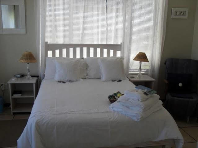 Croeso Guest House Langebaan Exterior foto