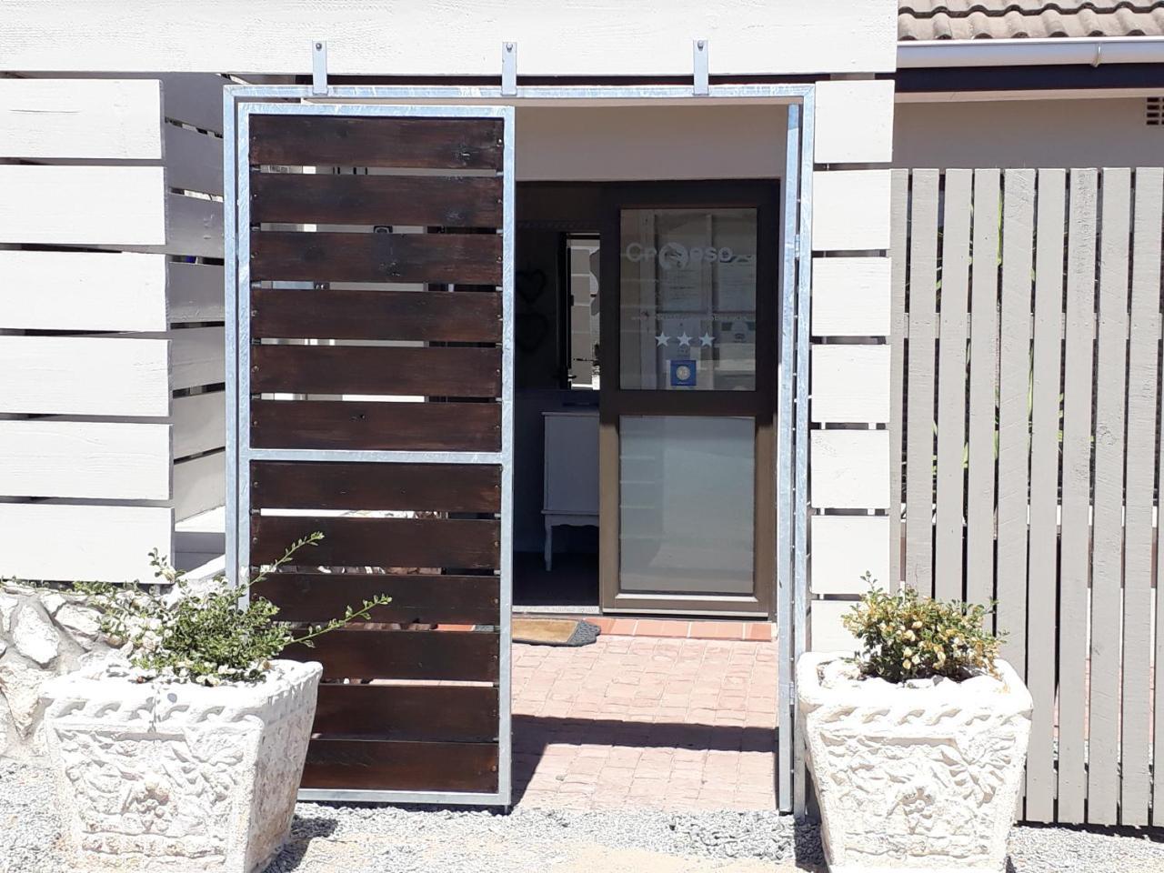 Croeso Guest House Langebaan Exterior foto