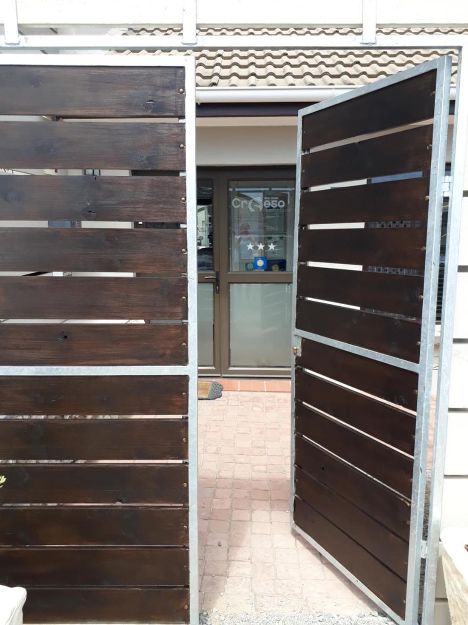 Croeso Guest House Langebaan Exterior foto