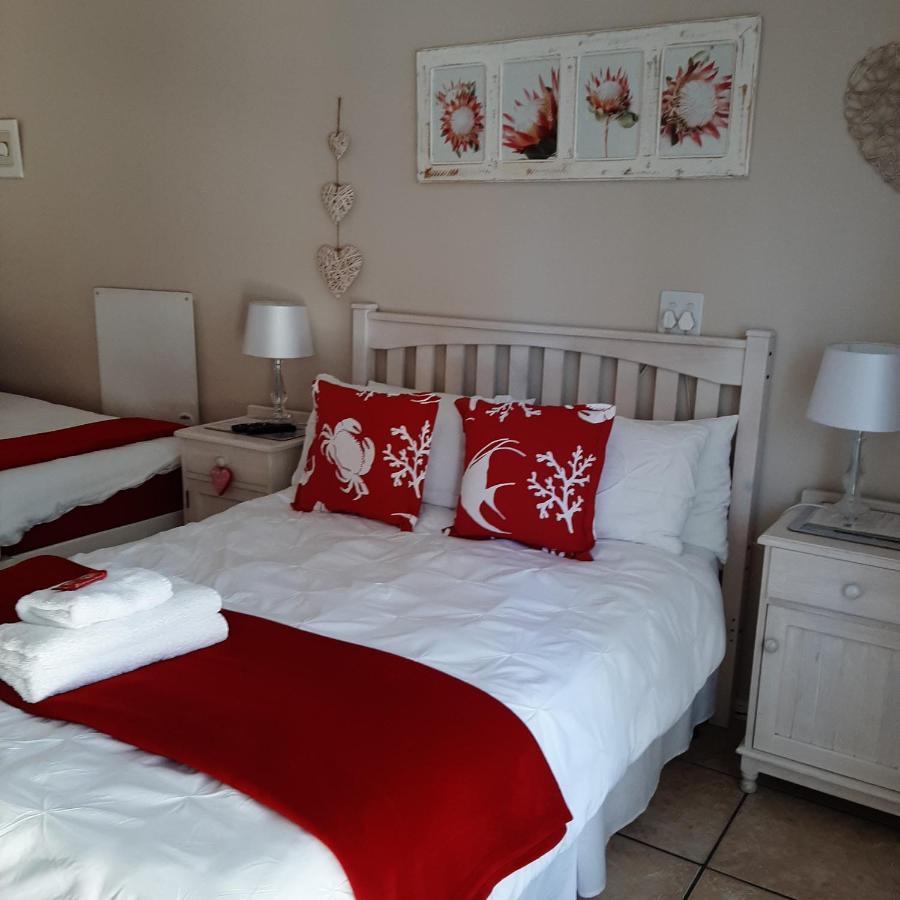 Croeso Guest House Langebaan Exterior foto